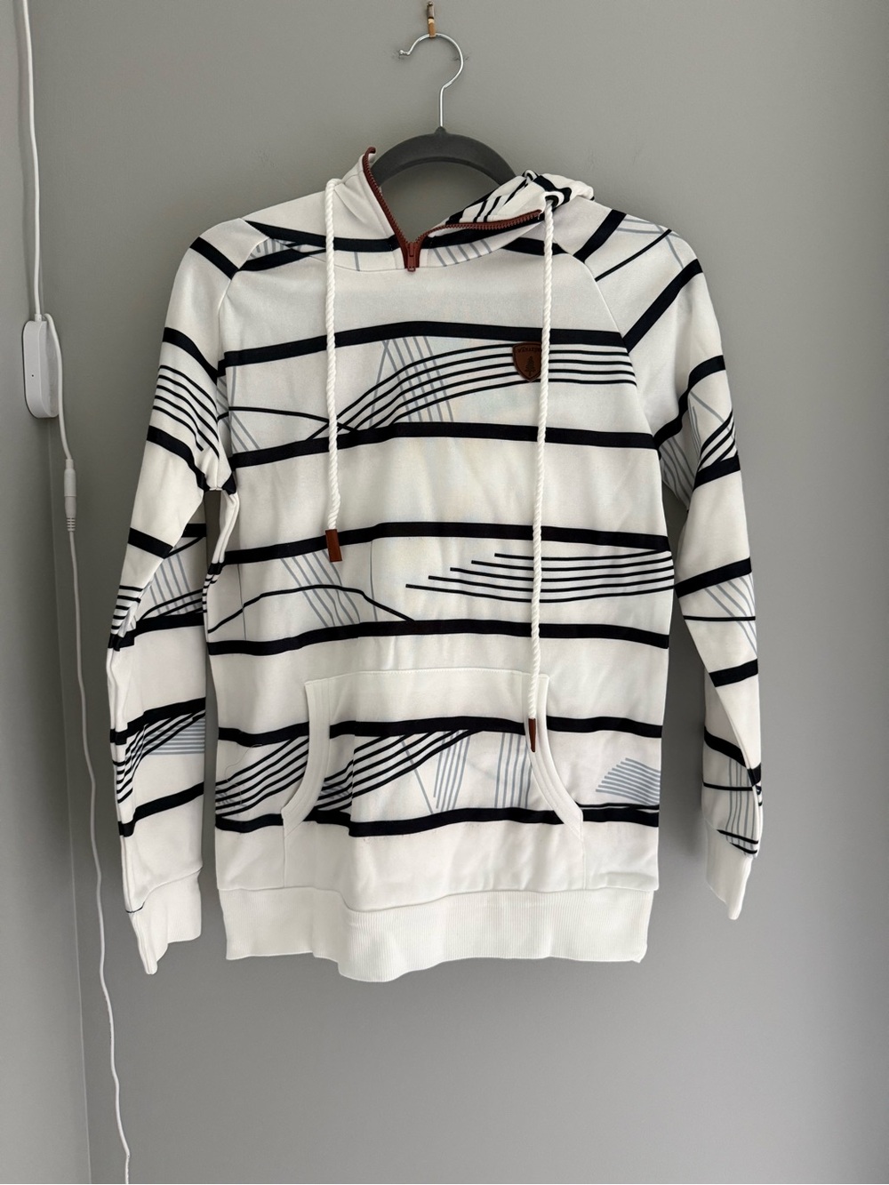 Striped White & Navy Pullover Hoodie